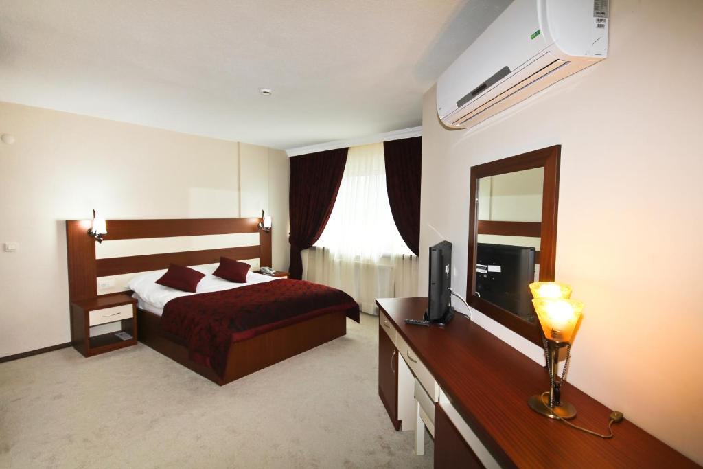 موجلا Petek Hotel المظهر الخارجي الصورة