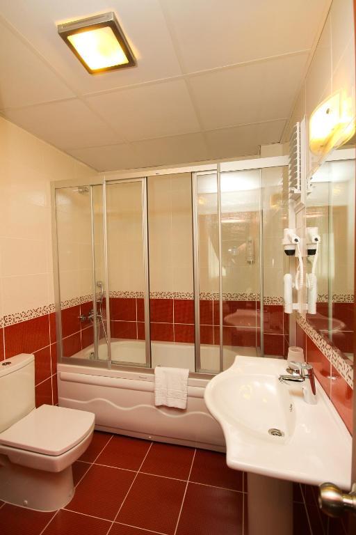 موجلا Petek Hotel الغرفة الصورة