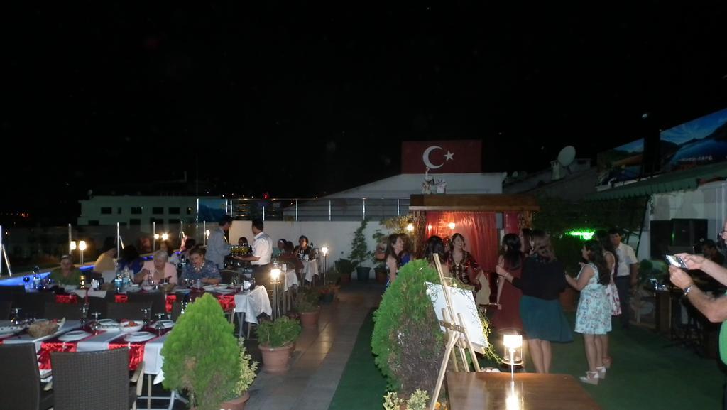 موجلا Petek Hotel المظهر الخارجي الصورة