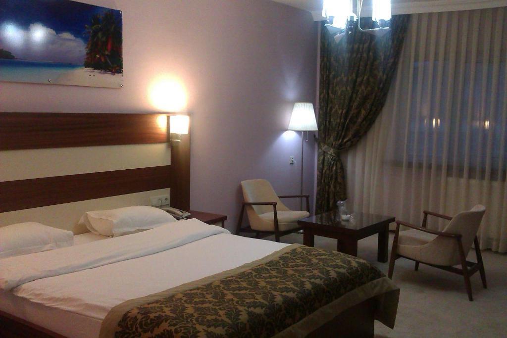 موجلا Petek Hotel المظهر الخارجي الصورة